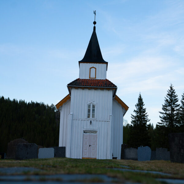 Høydalsmo kirke (1)