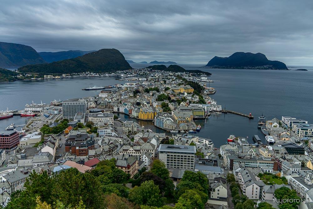 Overskyet i Ålesund